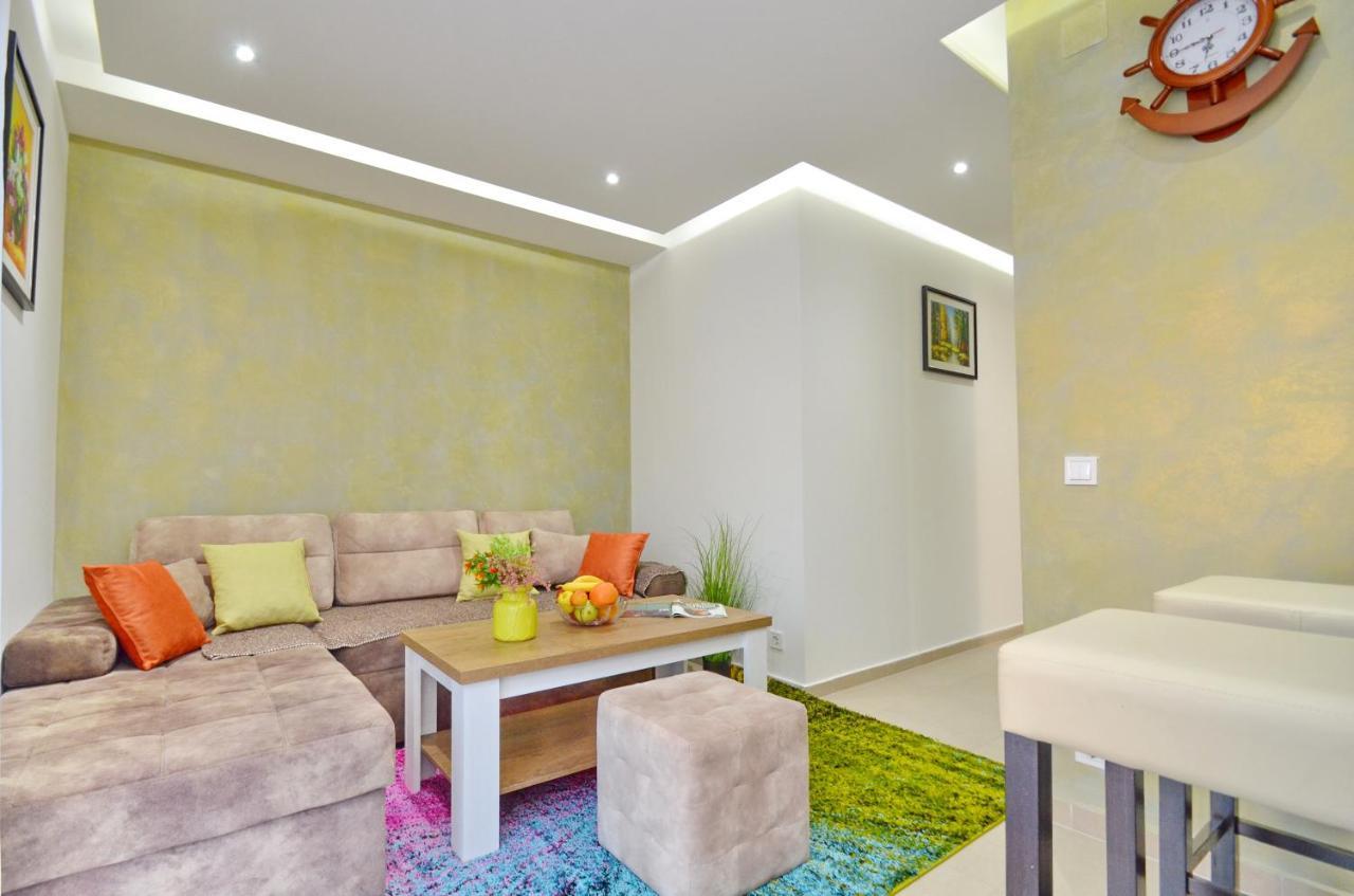 Apartments Lux S Tivat Zewnętrze zdjęcie