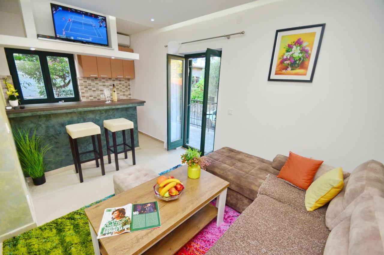 Apartments Lux S Tivat Zewnętrze zdjęcie