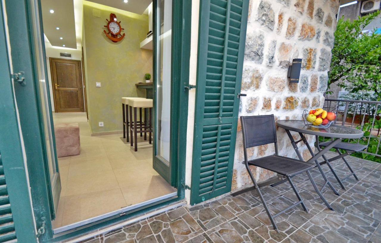 Apartments Lux S Tivat Zewnętrze zdjęcie
