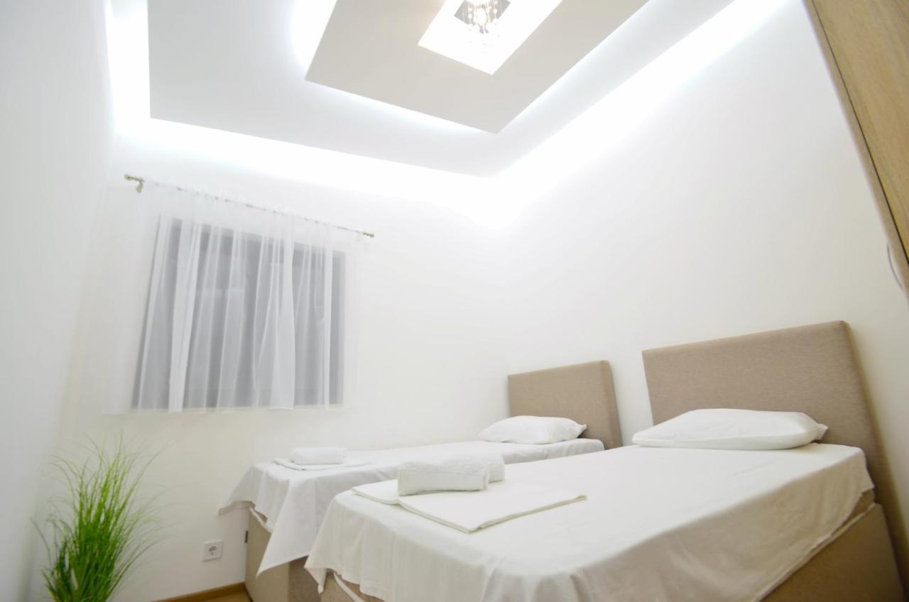 Apartments Lux S Tivat Zewnętrze zdjęcie