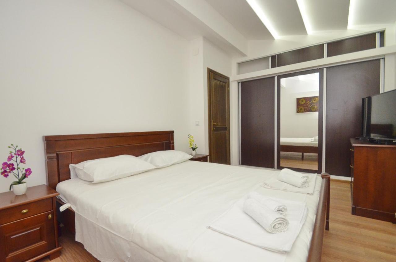 Apartments Lux S Tivat Zewnętrze zdjęcie