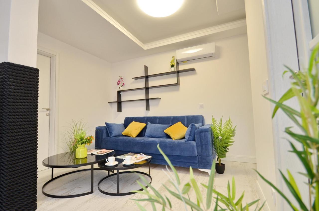 Apartments Lux S Tivat Zewnętrze zdjęcie