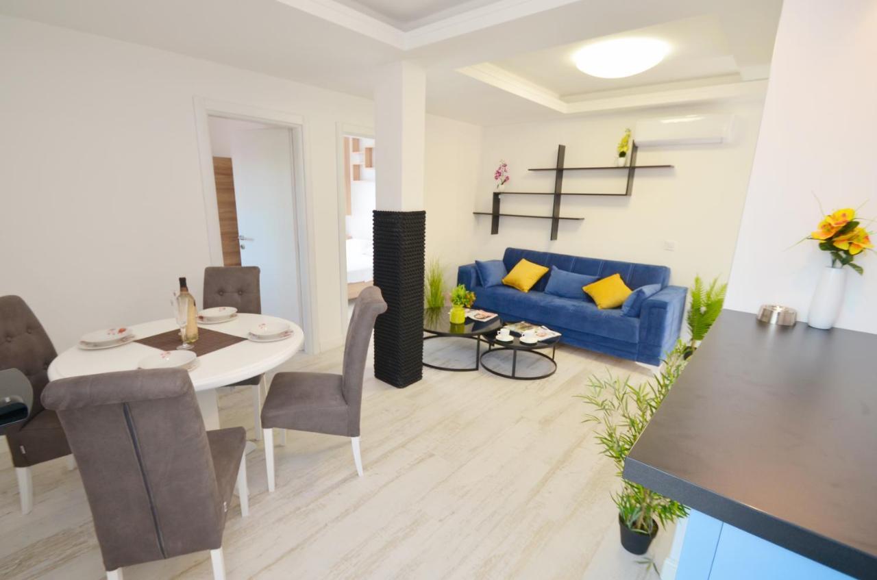 Apartments Lux S Tivat Zewnętrze zdjęcie
