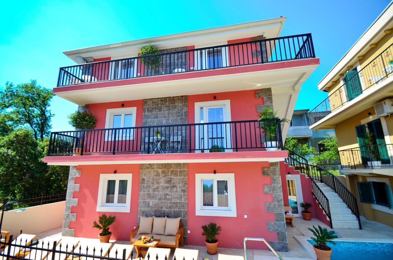 Apartments Lux S Tivat Zewnętrze zdjęcie