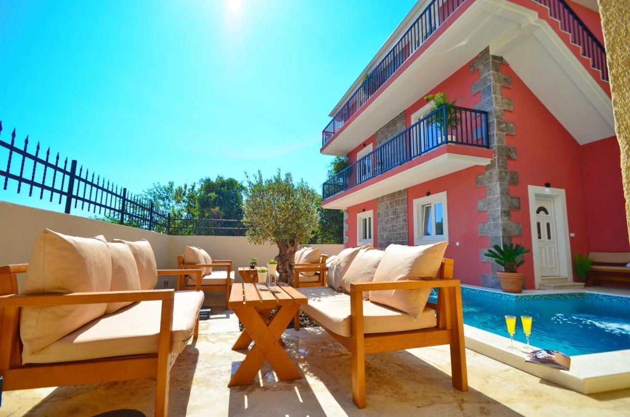 Apartments Lux S Tivat Zewnętrze zdjęcie